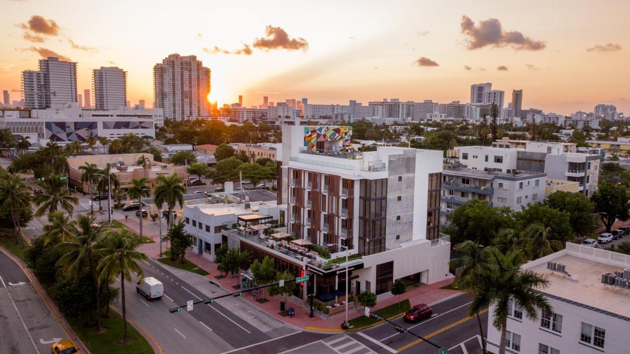 Upsun Hotel & Social Club Miami Beach Exterior photo